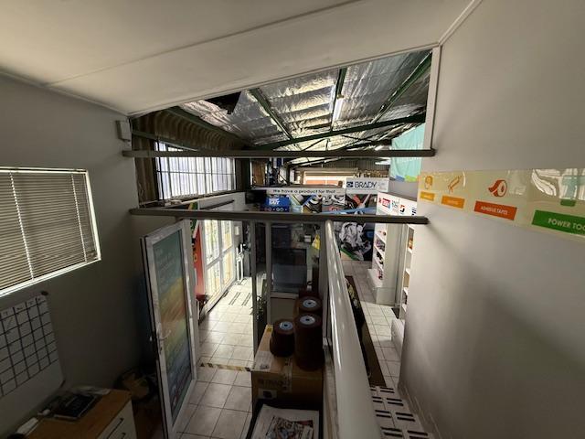 To Let Commercial Property for Rent in Sidwell Eastern Cape
